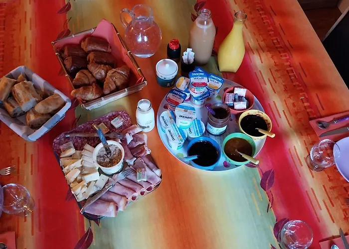 D'hôtes Pour 24 Du Mans , Le Mans Classic , Grand Prix * Ruaudin